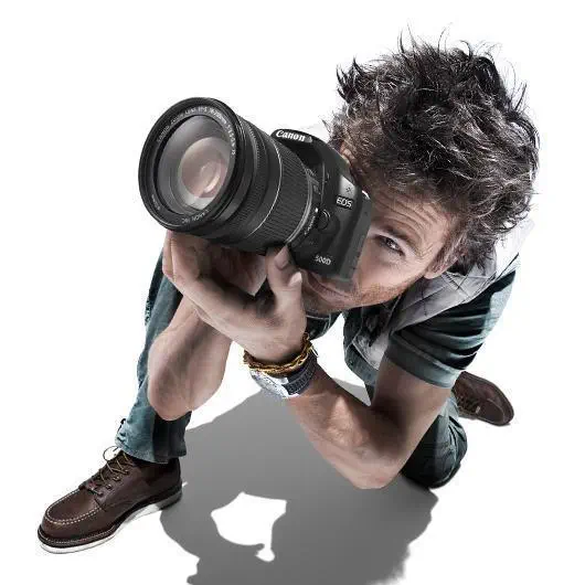 CANON EOS-500D 15.1 MP FOTOĞRAF MAKİNASI 
