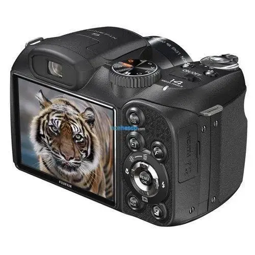 FUJIFILM FINEPIX S2800HD 14,0Mp 18xOp 3,0″LCD SIYAH