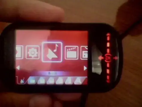 GOLDMASTER MP4-511 2 GB+DOKUNMATİK MP4