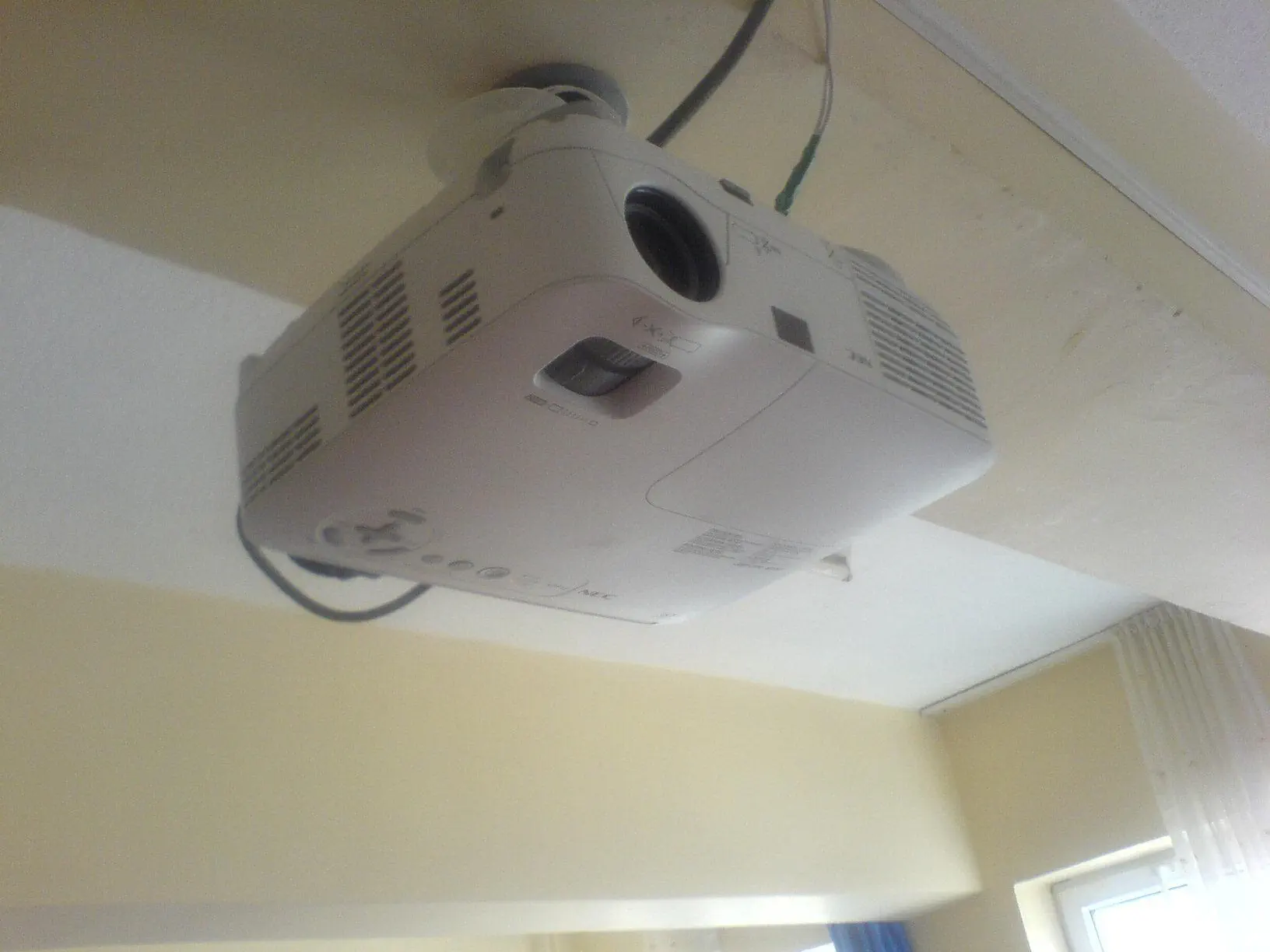 NEC NP115G DLP PROJEKSİYON