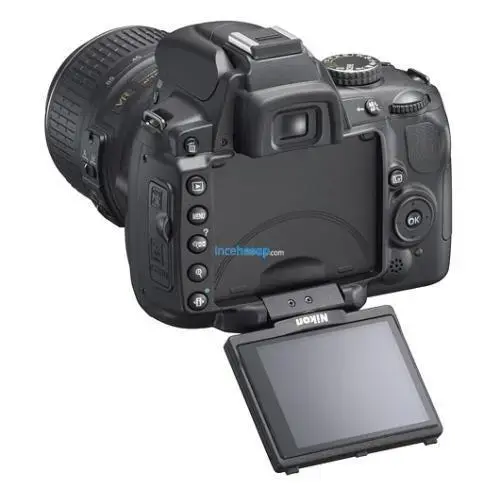 NIKON D5000 12.3Mp, 2.7″LCD SIYAH+18-55mm LENS HEDİYE