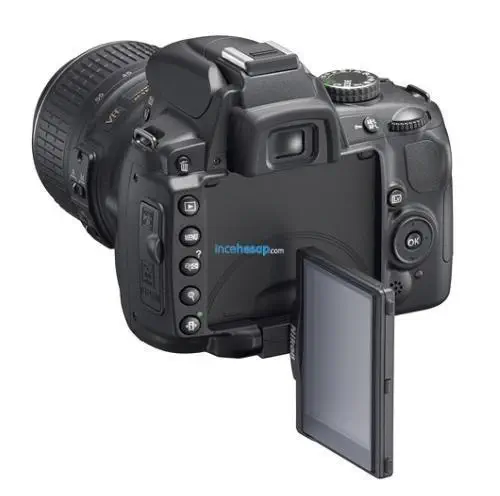 NIKON D5000 12.3Mp, 2.7″LCD SIYAH+18-55mm LENS HEDİYE