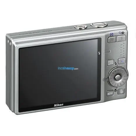 NIKON COOLPIX S710 DİJİTAL FOTOĞRAF MAKİNESİ