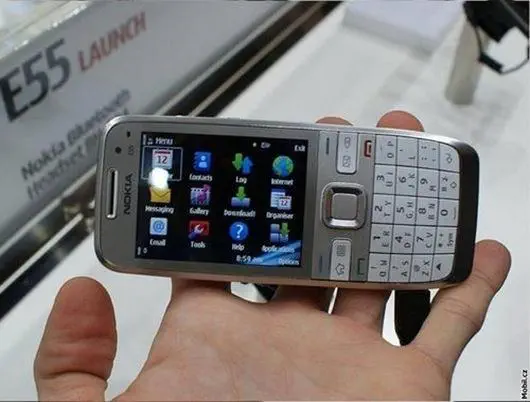 NOKIA E55