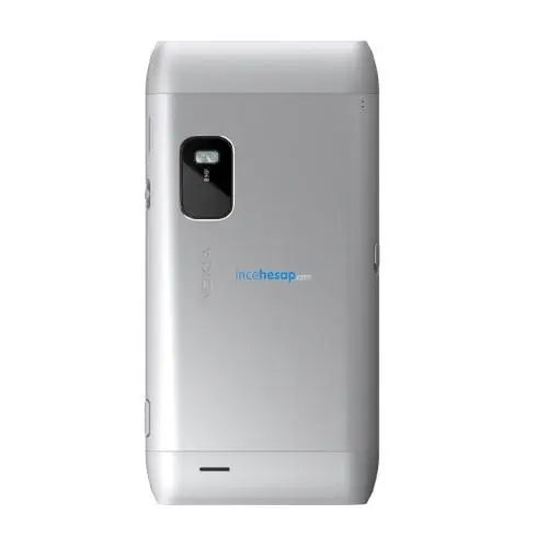 NOKIA E7 