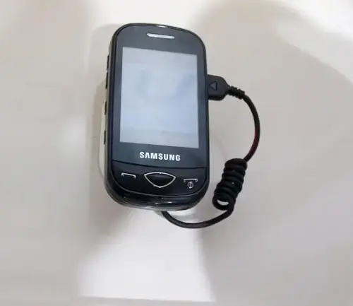 SAMSUNG B3410