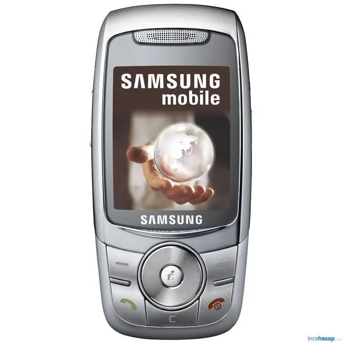 SAMSUNG E740  