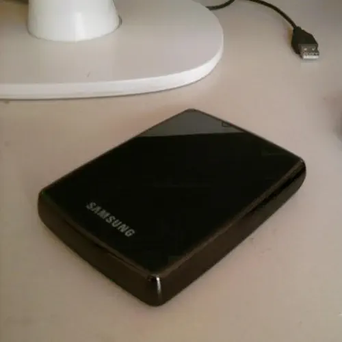 1 TB SAMSUNG (2.5) S2 USB 3.0 SİYAH HX-MT010EA/G2