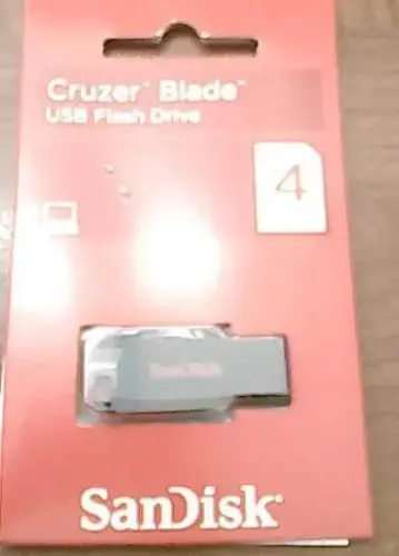 SANDISK 4 GB USB 2.0 CRUZER BLADE 