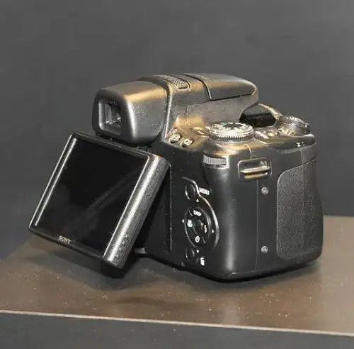 SONY DSC-HX1 DİJİTAL FOTOĞRAF MAKİNASI