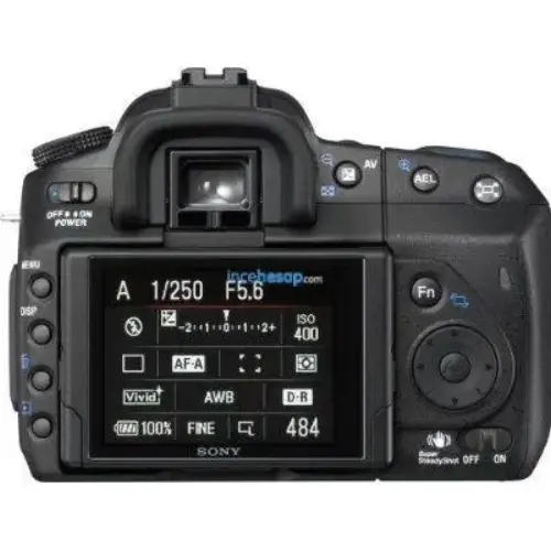 SONY D-SLR A700 DİJİTAL FOTOĞRAF MAKİNASI