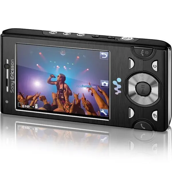 SONY ERICSSON W995