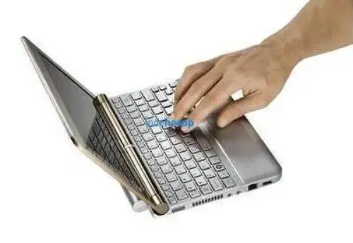 TOSHIBA NB200-10Z NETBOOK
