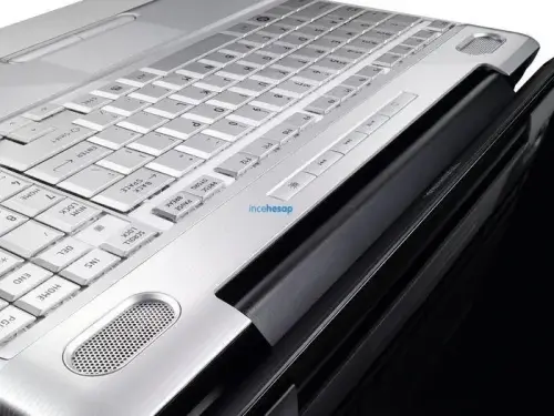 TOSHIBA SATALLITE L500-1UU NOTEBOOK