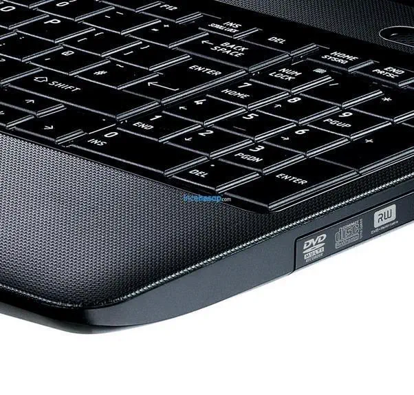 TOSHIBA SATALLITE C650D-10P NOTEBOOK