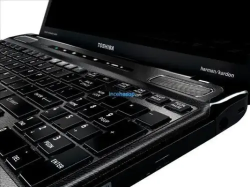 TOSHIBA SATALLITE A660-14T NOTEBOOK