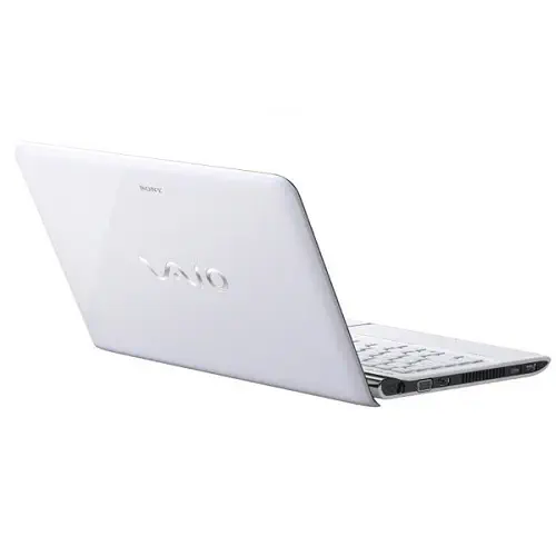 Sony SVE1113M1EW Notebook (Beyaz)