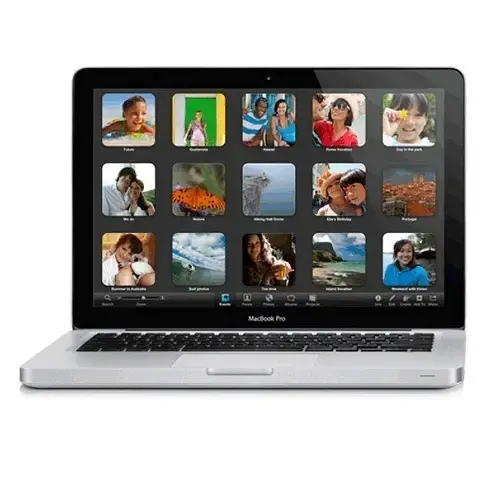 Apple MacBook Pro 15″ i7 2.6GHz 8GB 750GB VGA 1GB