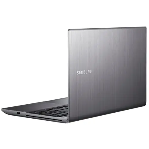 Samsung NP700Z5C-S01TR Notebook