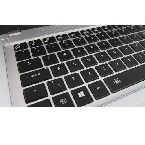 Gigabyte U2442F Ultrabook