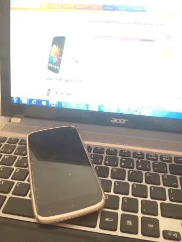 General Mobile Discovery 16 GB Beyaz Cep Telefonu