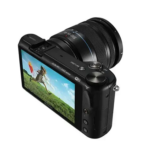 Samsung NX2000 Dijital Fotoğraf Makinesi Siyah