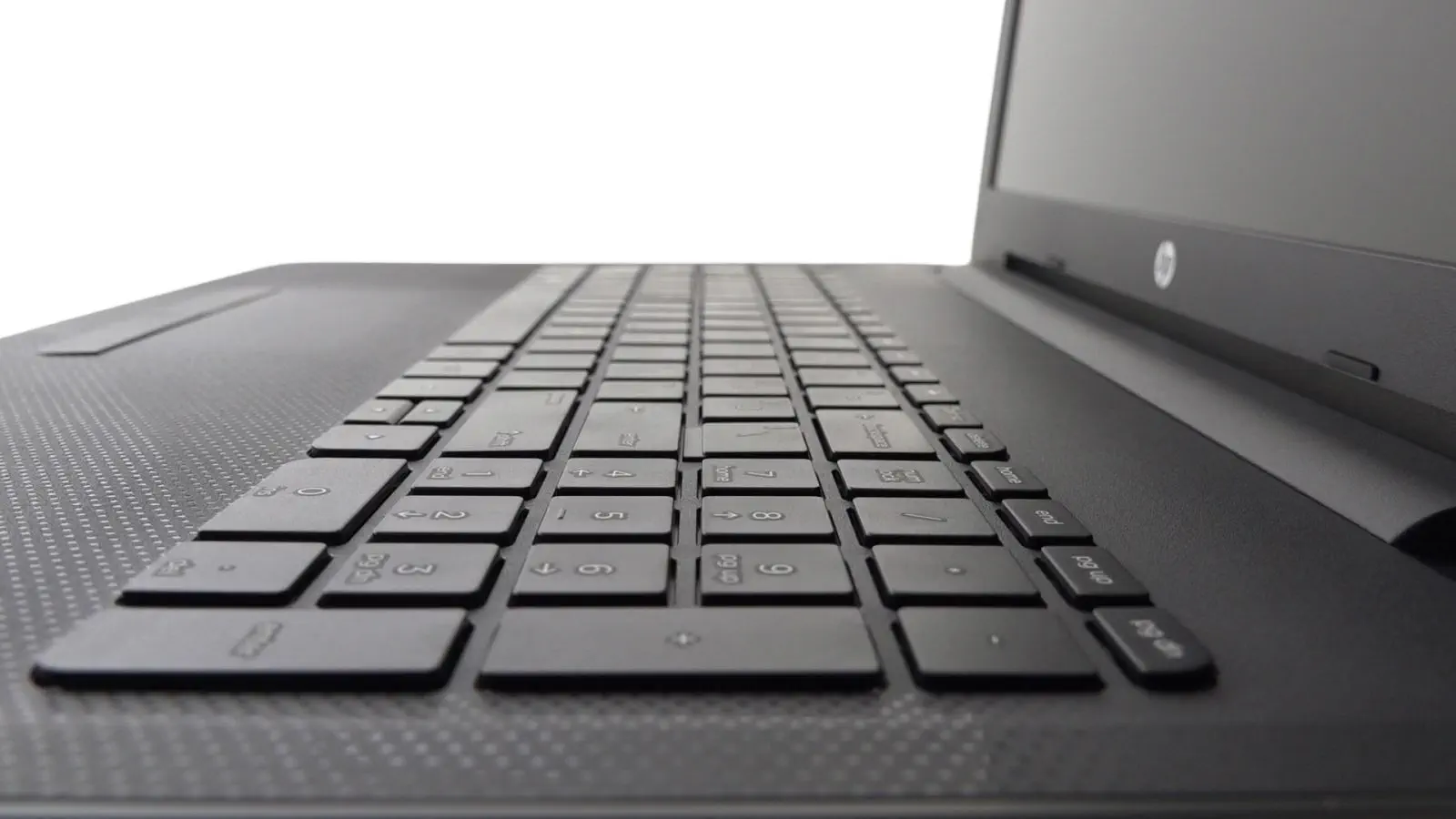 HP 250 G4 P5U06EA Intel Core i5-6200U 2.3GHz / 2.8GHz 4GB 500GB 2GB R5 M330 15.6 Win10 Notebook