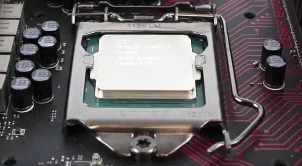 Intel Skylake Core i3 6100 3.7GHz 3Mb Cache LGA1151 İşlemci