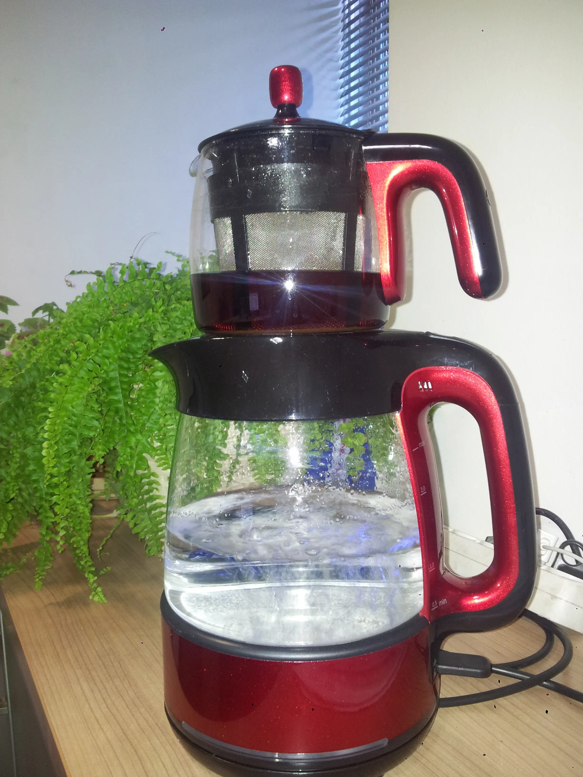 Arçelik K 8025 T Lal Çay Makinesi