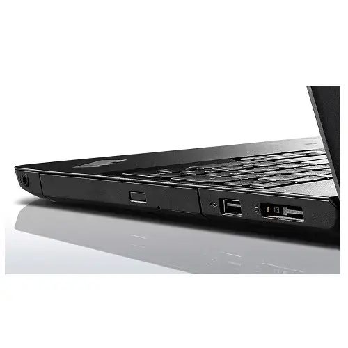 Lenovo E560 20EWS0LP00 Intel Core i7-6500U 2.50GHz 16GB 256GB SSD 2GB R7 M370 15.6″ Full HD Win10 Pro Notebook