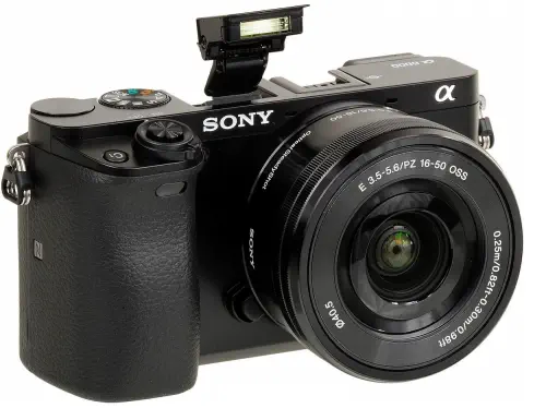 Sony A6000 + 16-50mm Lens Aynasız Fotoğraf Makinesi