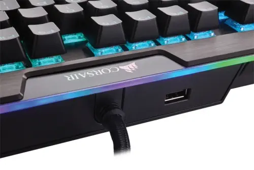 Corsair K95 RGB Platinum Mechanical Gaming Keyboard- Cherry MX Speed Türkçe     