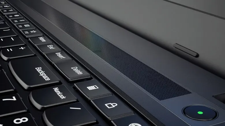 Lenovo E570 20H5S0MJ00 Intel Core i7-7500 16GB 256GB FreeDOS 15.6″ Notebook