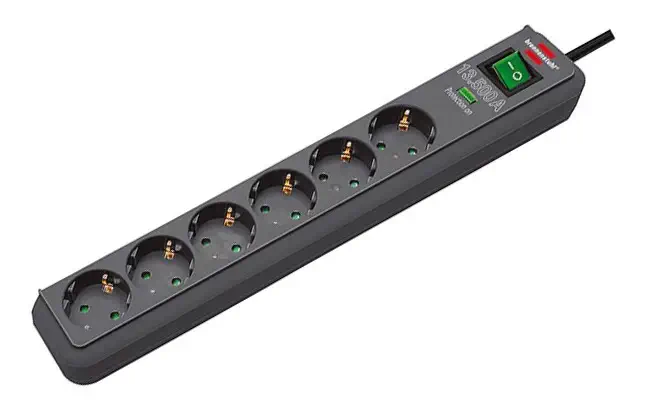 Brennenstuhl Eko Line 6`lı 13.500 mAh Akım Korumalı Uzatma Priz Siyah