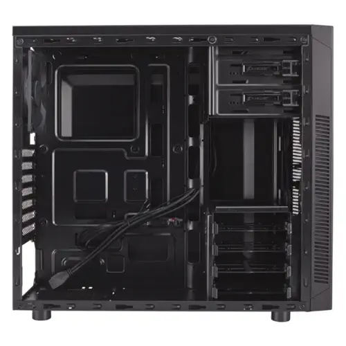 Corsair Carbide Serisi 100R CC-9011075-WW Mid-Tower Pencereli Siyah Kasa