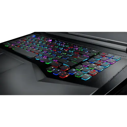 MSI GT75VR 7RF(Titan Pro)-079TR i7-7700HQ 2.80GHz 64GB 1TB+512GB (2x256) SSD 8GB GeForce GTX 1080 17.3” Full HD Win10 Gaming Notebook