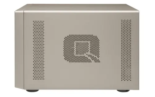 Qnap TVS-673 6 Disk Yuvalı 8GB Ram Tower Nas Depolama Ünitesi 