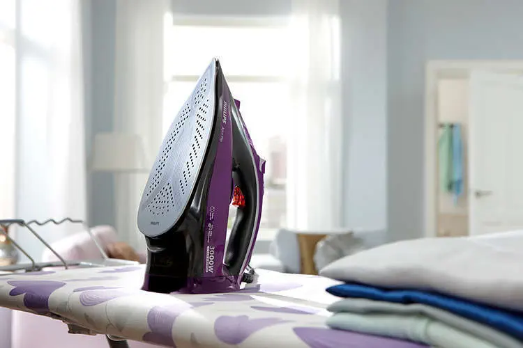 Philips Azur Pro GC4885/30 3000 W Buharlı Ütü