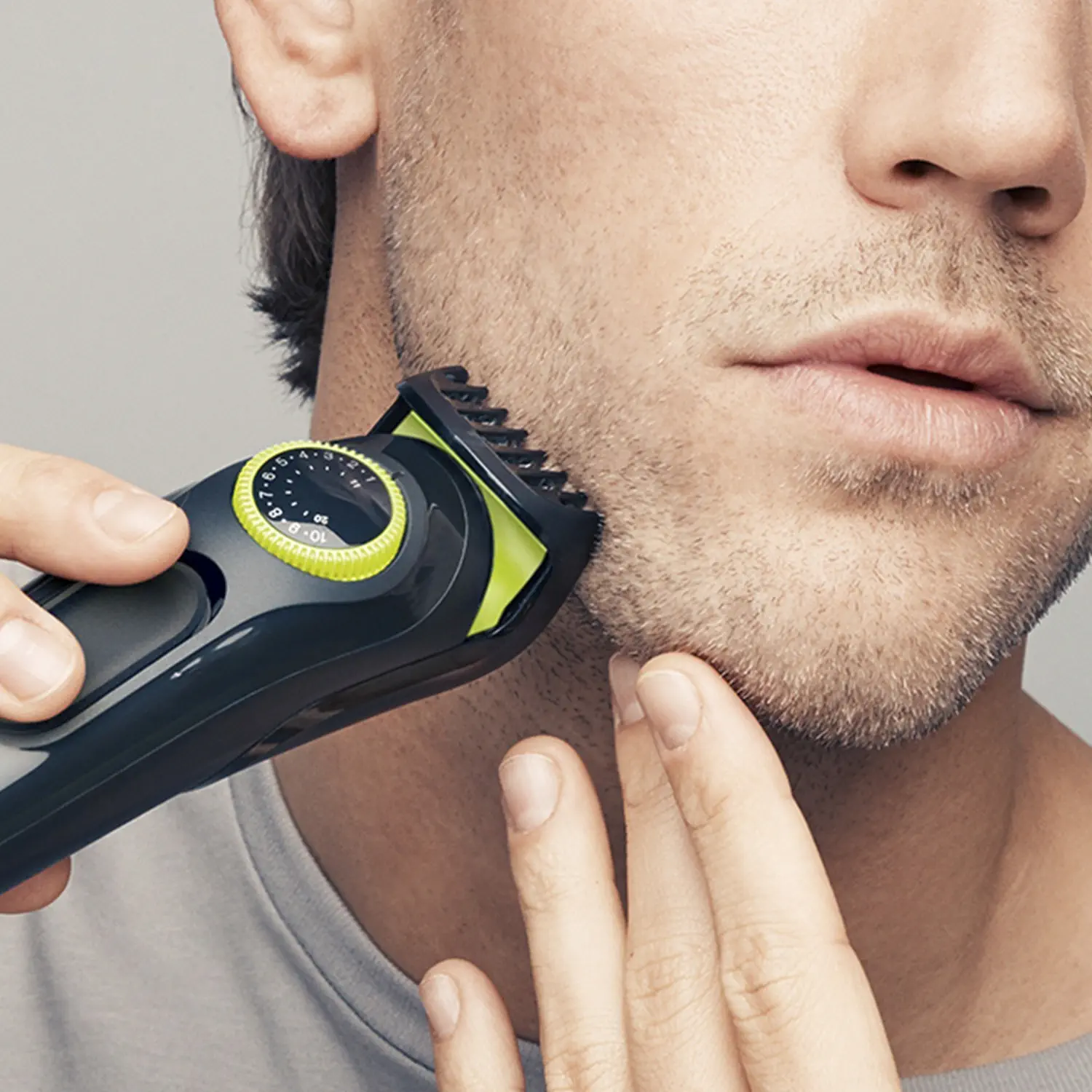 Braun BT 3041 Kablosuz Islak Kuru Saç Sakal Şekillendirici + Gillette Fusion5 ProGlide Hediye