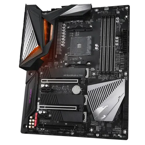 Gigabyte X570 Aorus Ultra AMD X570 Soket AM4 DDR4 4400(OC)MHz ATX Gaming Anakart