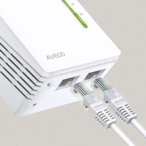 Tp-Link TL-WPA4220T  300 Mbps AV600  Powerline Adaptör