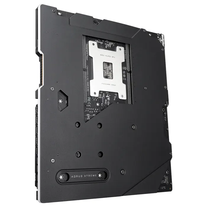 Gigabyte TRX40 Aorus Xtreme AMD TRX40 Soket sTRX4 DDR4 4400(OC)MHz XL-ATX Gaming Anakart