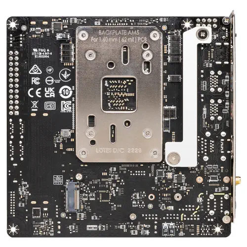 MSI MPG B650I EDGE WIFI AMD B650 Soket AM5 DDR5 6600(OC)MHz Mini-ITX Gaming (Oyuncu) Anakart