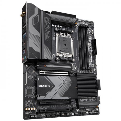 Gigabyte X670 Gaming X AX AMD X670 Soket AM5 DDR5 6400(OC)MHz ATX Gaming (Oyuncu) Anakart