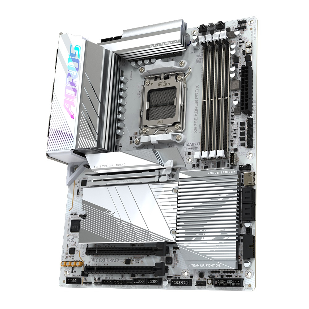 Gigabyte X670E Aorus Pro X AMD X670 Soket AM5 DDR5 8000(OC)MHz ATX Gaming (Oyuncu) Anakart