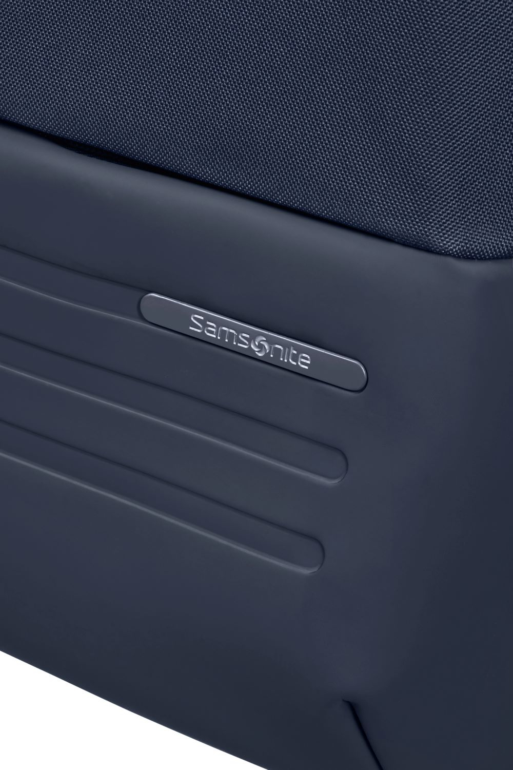 SAMSONITE KH8-41-001 14.1″ STACKD BIZ Notebook Sırt Çantası Lacivert