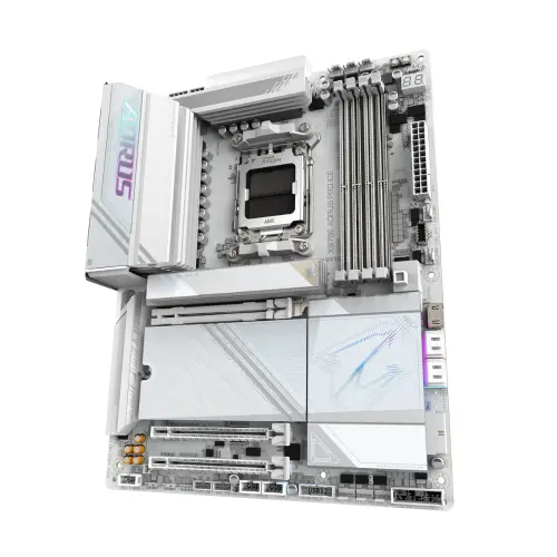 Gigabyte X870E AORUS PRO ICE Soket AM5 DDR5 8200(OC) ATX Gaming (Oyuncu) Anakart