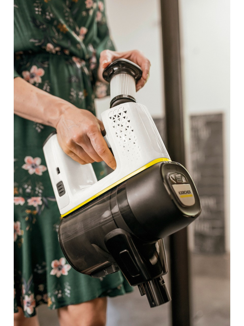 Karcher VC 6 Cordless Ourfamily Pet Şarjlı Dikey Süpürge (11986730)