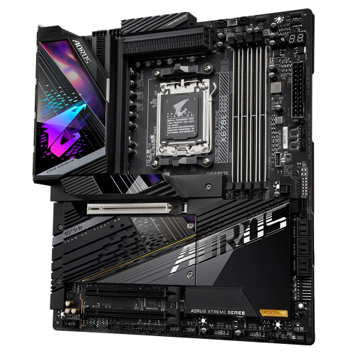 Gigabyte X670E X670 Soket AM5 DDR5 8000MHz(OC) E-ATX Gaming (Oyuncu) Anakart