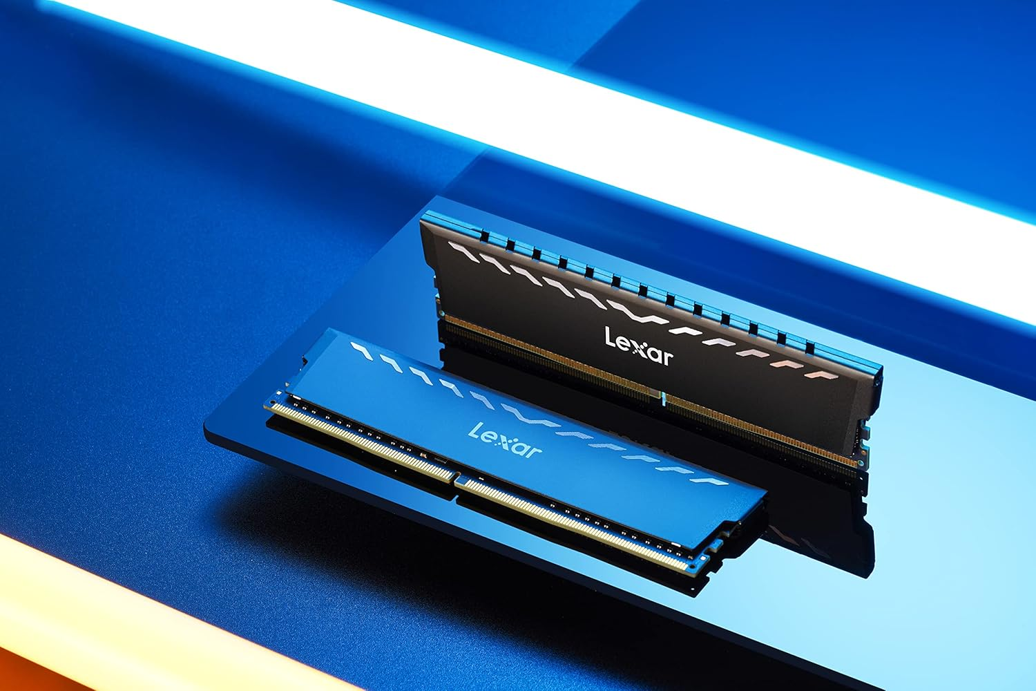 Lexar Thor LD4BU008G-R3200GDXG 16GB (2x8GB) DDR4 3200MHz CL18 Ram (Bellek)